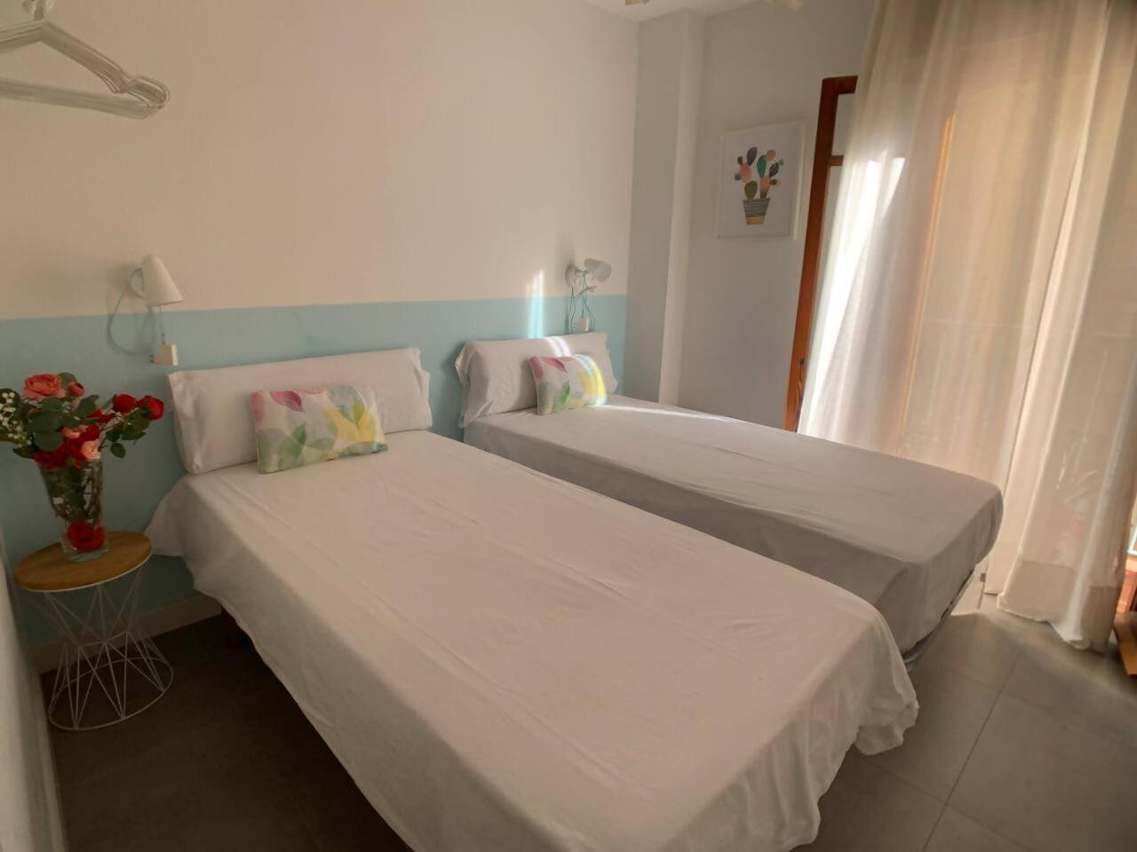 Mundo Nuevo Malaga Centro Appartement Buitenkant foto